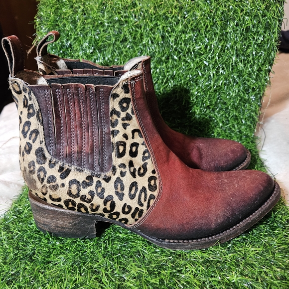 Freebird by Steven Maroon and Leopard Ankle Boots womens size 9 - Picture 3 of 8